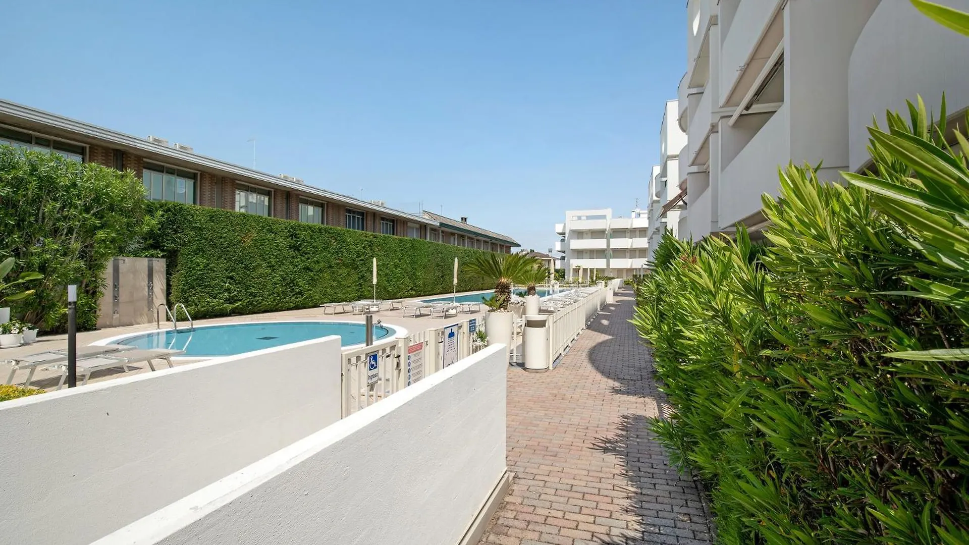 Residence Papaya A102 Lido di Jesolo 0*,  Italy