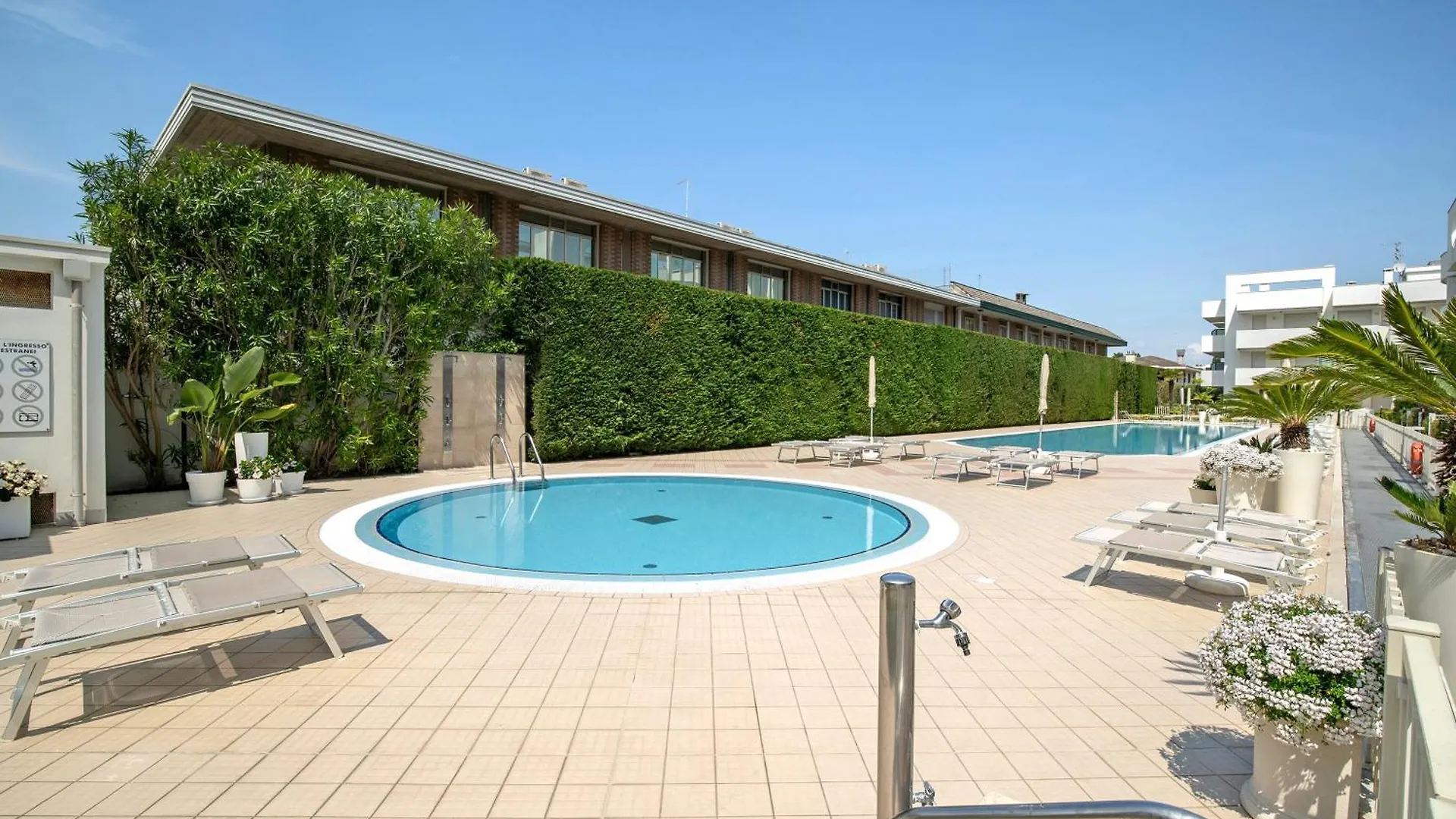 Residence Papaya A102 Lido di Jesolo 0*,  Italy